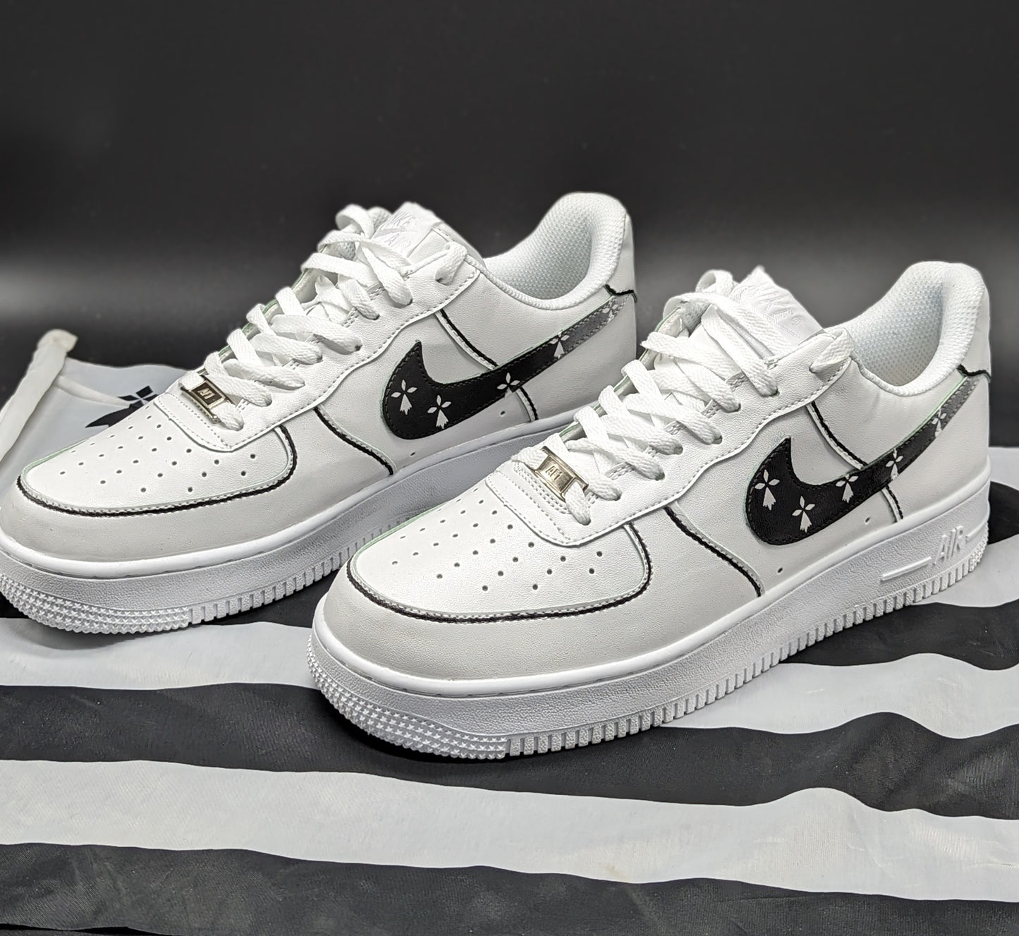 Nike Air Force One Custom - Swoosh Drapeau Breton et Personnalisation